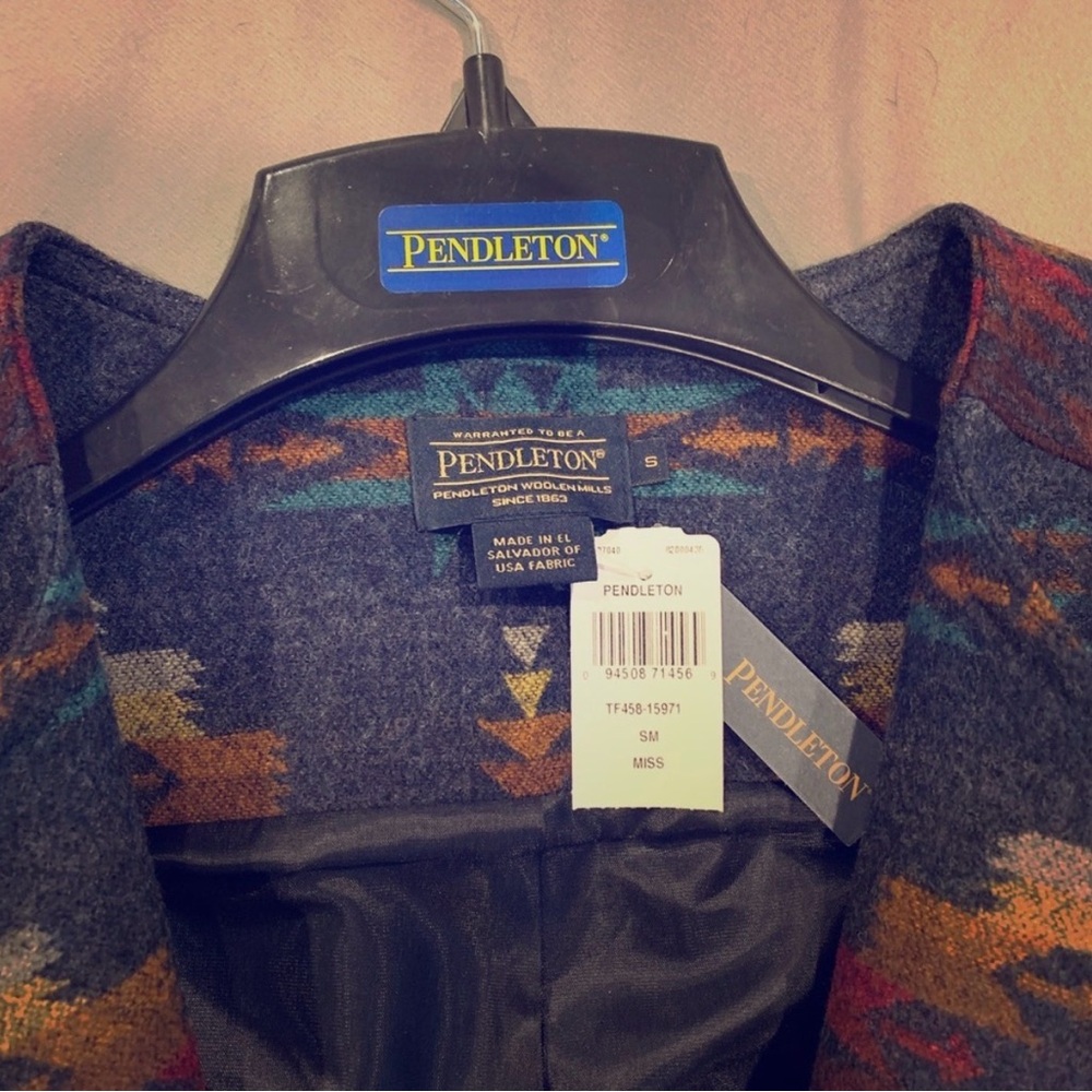 Pendleton Multicolor Patterned Women's Blazer - image 3